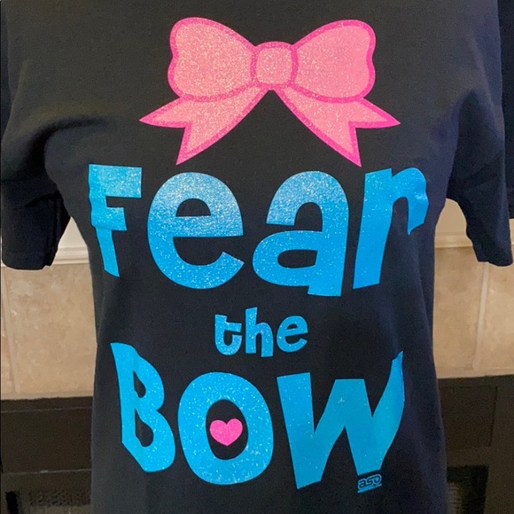 NWOT T-Shirt - Picture 2 of 2